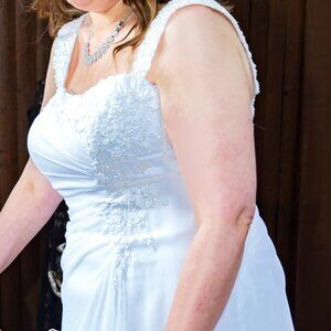 David's Bridal Wedding Dress